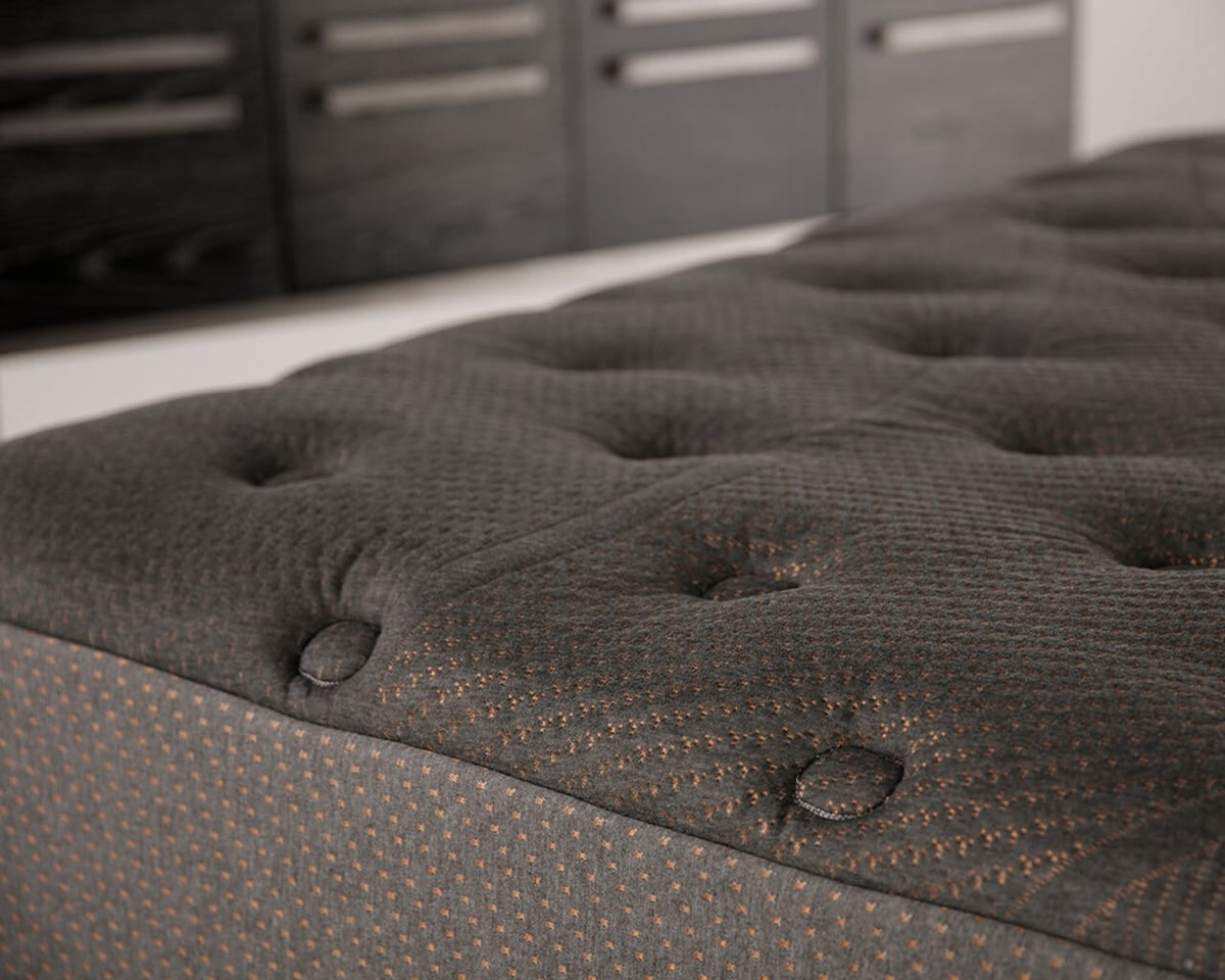 Pro-Grade Znergy 16" Hybrid Mattress mattress - official Tommie Copper product photo 4 of 4