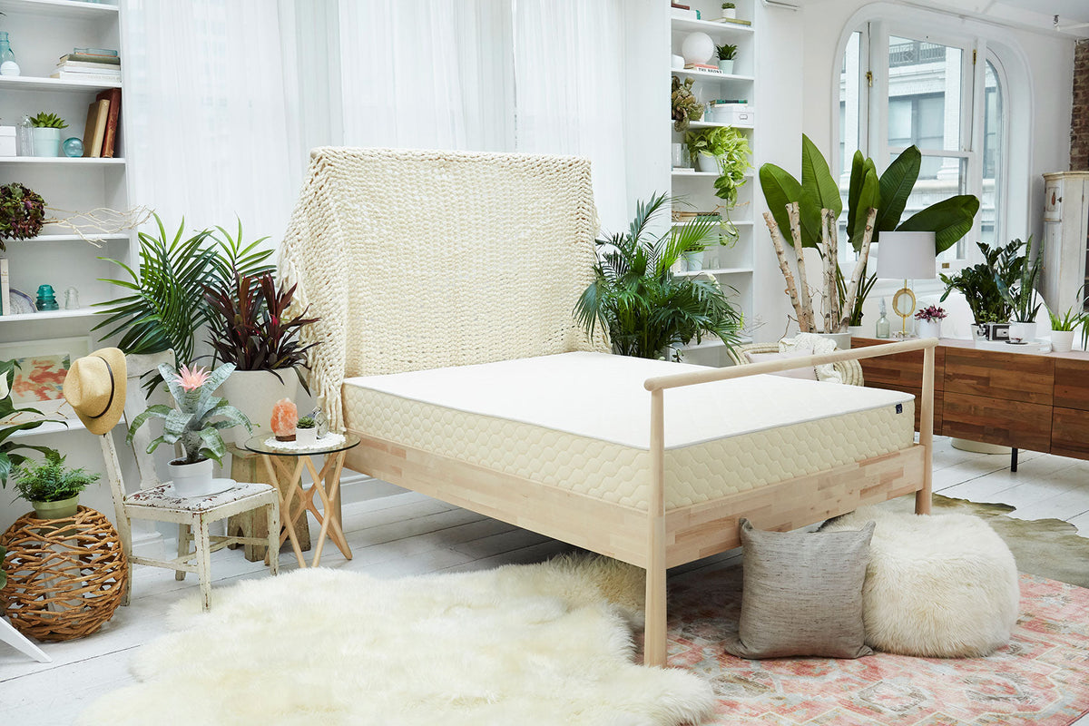 The EcoCloud Hybrid mattress - official WinkBeds product photo 1 of 6